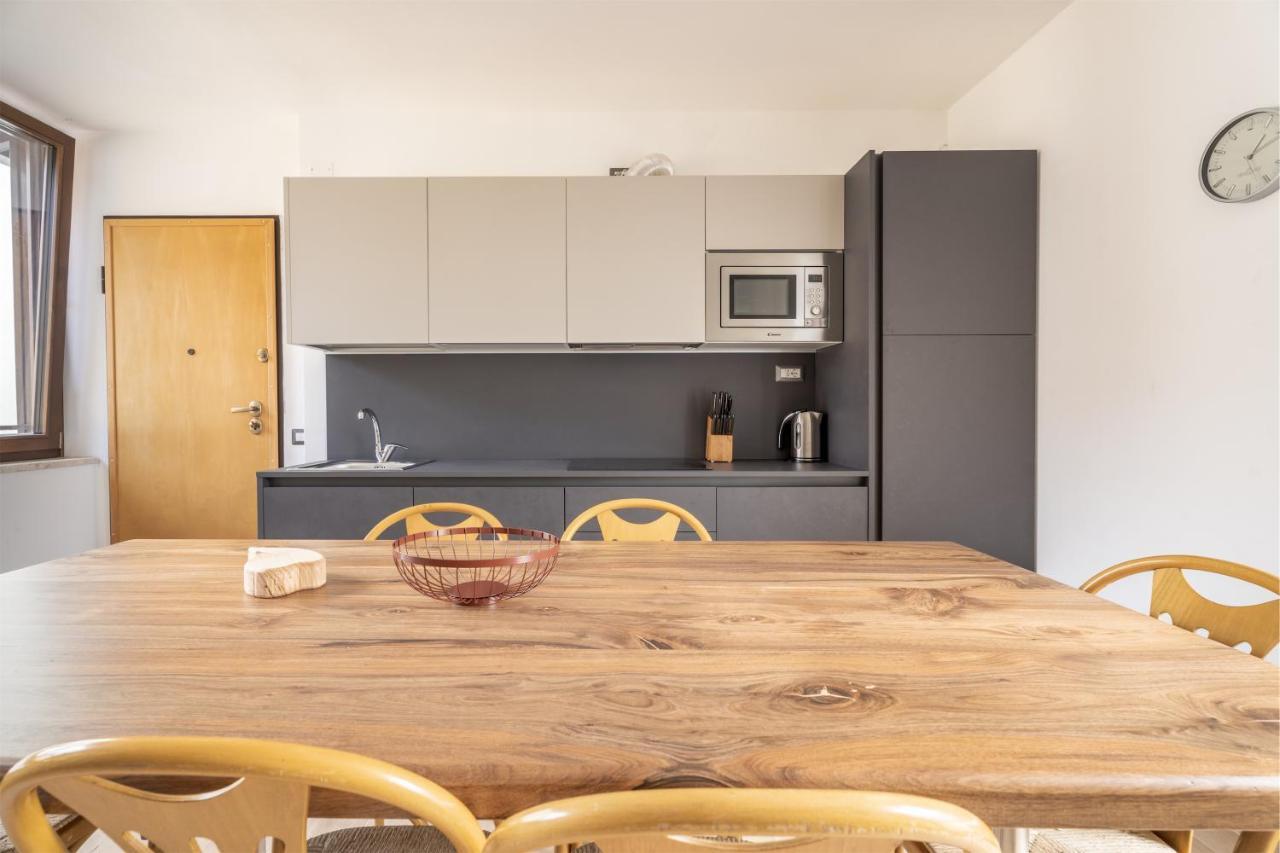 Casa Stefano Apartment Riva del Garda Ngoại thất bức ảnh